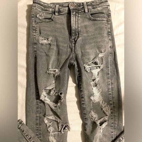 ripped jeans - Picture 1 of 3